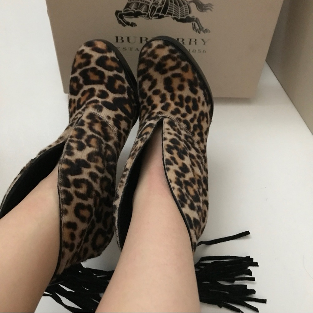 Burberry leopard print tassel boots - Picture 9 of 14